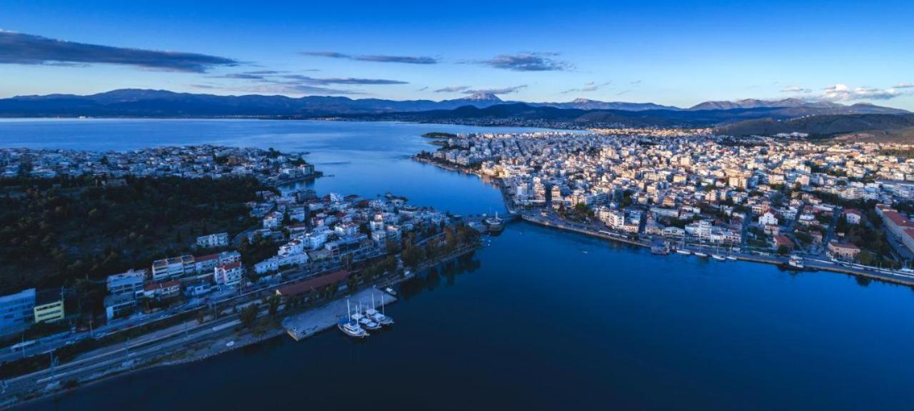 Aonia Luxurious Modern Boutique Apartments Chalkís Eksteriør billede